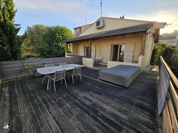 Maison 159m² Toulouse Rangueil avec un terrain de 345m² , garage, terrasse de 66m²,