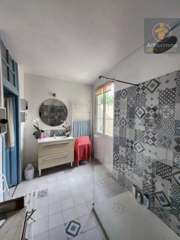 Vente                                                      Maison
                        
                     3 pièces                      83 m2                     à Beaugency