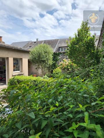 Vente                                                      Maison
                        
                     3 pièces                      83 m2                     à Beaugency