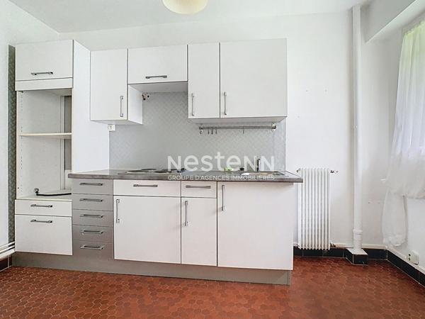À vendre : Appartement 1 pièce à Paris 15 Lourmel - au calme - Idéal investisseur