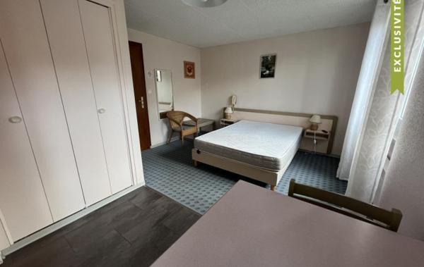 Vente Immeuble avec parking attenant Mont-lozere-et-goulet   