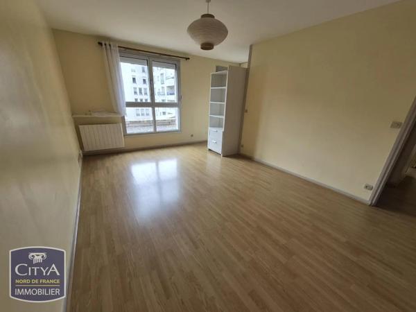 Appartement à louer 2 pièces 44.6m² Lille (59000)