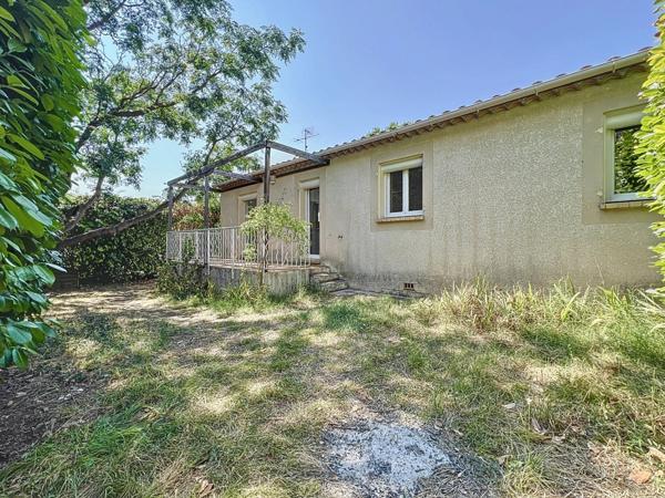 Maison à vendre 4 pièces de plain pied, SAINT GEORGES D'ORQUES (34)+ 454 m2 de terrain piscinable+ garage+ parking