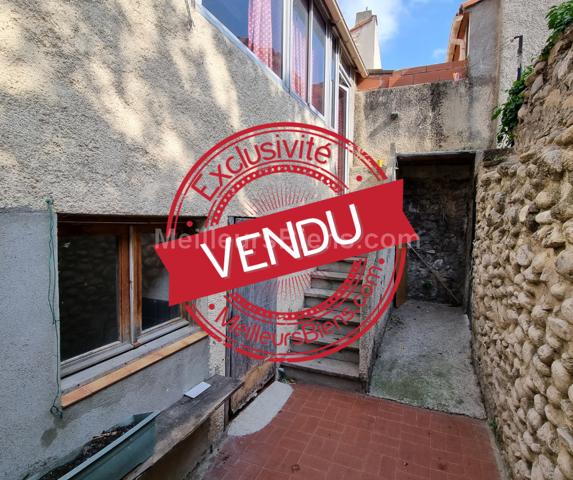 Maison de village avec extèrieur !