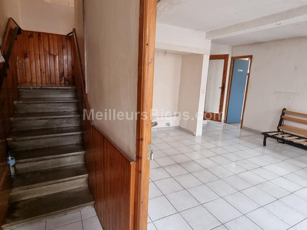 Maison de village avec extèrieur !