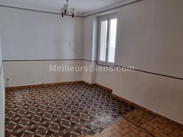 Maison de village avec extèrieur !