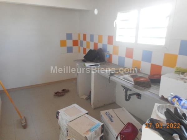 SAINT ANDRE (Petit Bazar). Maison F5/6 de 140 m2 habitables sur terrain de 350 m2 A RENOVER