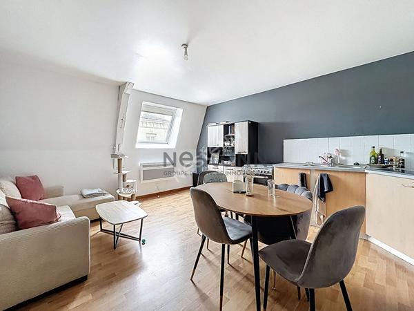 IMMEUBLE DE RAPPORT À VENDRE ? LE LION-D'ANGERS ? 2 APPARTEMENTS T3 + LOCAL COMMERCIAL ? BONNE RENTABILITÉ