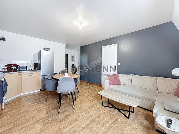 IMMEUBLE DE RAPPORT À VENDRE ? LE LION-D'ANGERS ? 2 APPARTEMENTS T3 + LOCAL COMMERCIAL ? BONNE RENTABILITÉ
