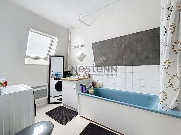 IMMEUBLE DE RAPPORT À VENDRE ? LE LION-D'ANGERS ? 2 APPARTEMENTS T3 + LOCAL COMMERCIAL ? BONNE RENTABILITÉ