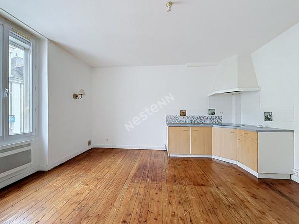 IMMEUBLE DE RAPPORT À VENDRE ? LE LION-D'ANGERS ? 2 APPARTEMENTS T3 + LOCAL COMMERCIAL ? BONNE RENTABILITÉ