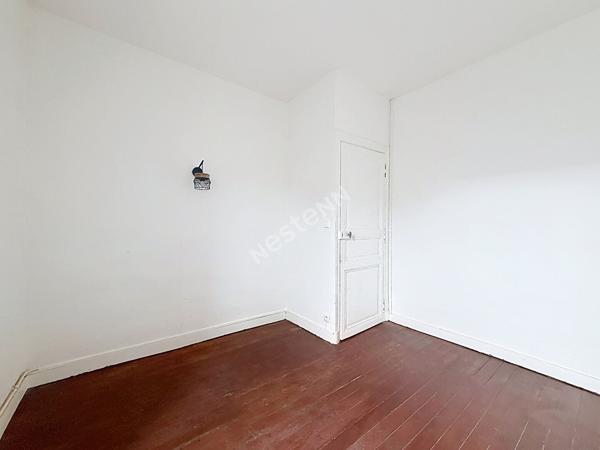 IMMEUBLE DE RAPPORT À VENDRE ? LE LION-D'ANGERS ? 2 APPARTEMENTS T3 + LOCAL COMMERCIAL ? BONNE RENTABILITÉ