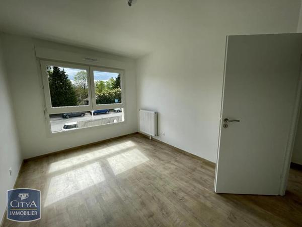 Appartement à louer 3 pièces 66.04m² Chenôve (21300)