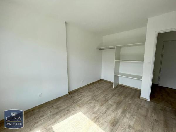 Appartement à louer 3 pièces 66.04m² Chenôve (21300)