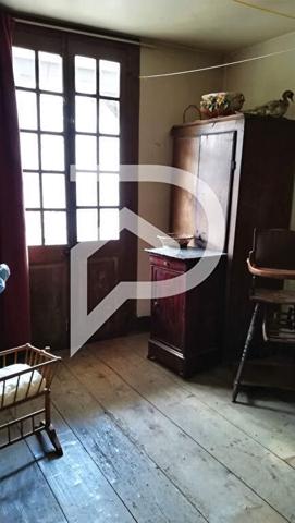 Maison 11 pièces 240 m2