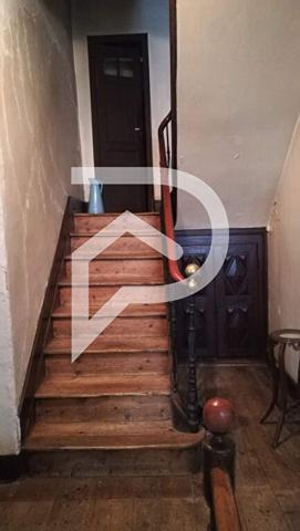 Maison 11 pièces 240 m2