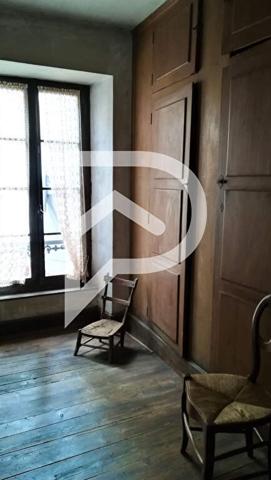 Maison 11 pièces 240 m2