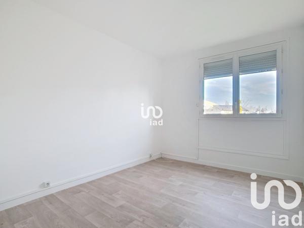 Appartement 3 pièces de 57 m² à Mantes-la-Jolie (78200)