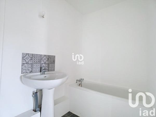 Appartement 3 pièces de 57 m² à Mantes-la-Jolie (78200)