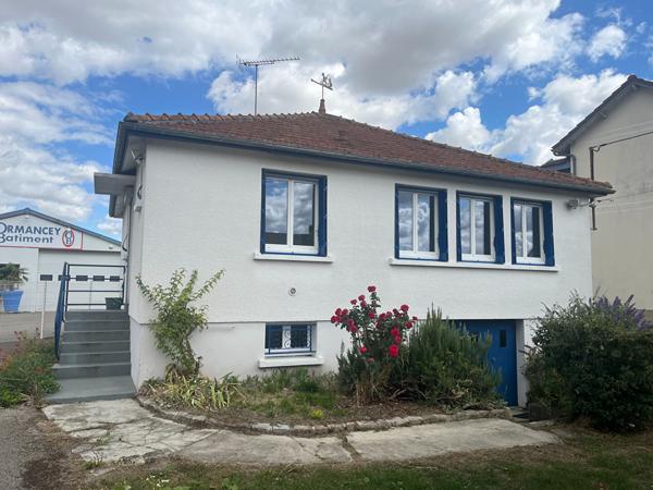 Maison T5 BRIENNE LE CHATEAU Ref 640A