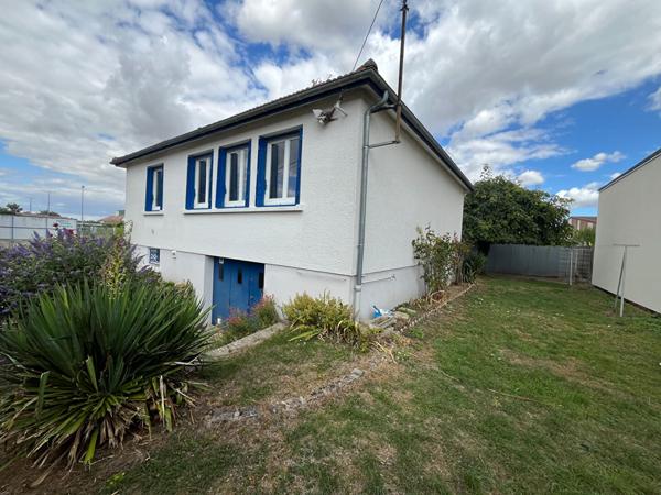 Maison T5 BRIENNE LE CHATEAU Ref 640A