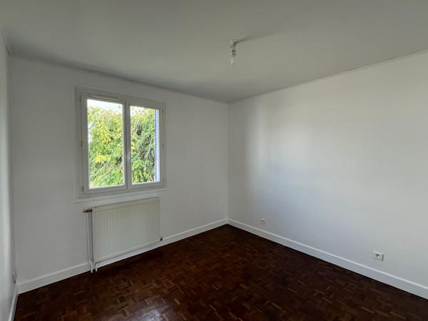 Maison T5 BRIENNE LE CHATEAU Ref 640A