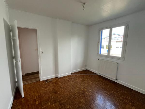 Maison T5 BRIENNE LE CHATEAU Ref 640A