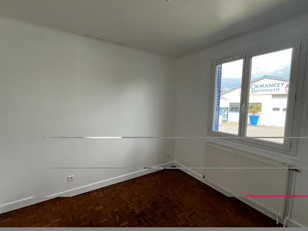Maison T5 BRIENNE LE CHATEAU Ref 640A