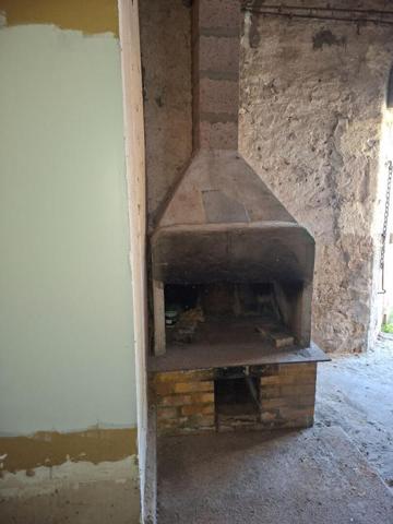 Maison en pierre à Saint Estephe 4 pièce(s) 80 m2 A RENOVER