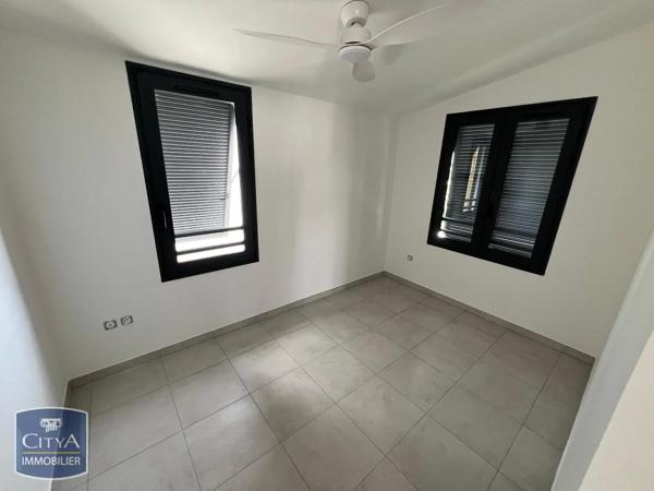 Appartement à louer 3 pièces Saint-Pierre (97410)