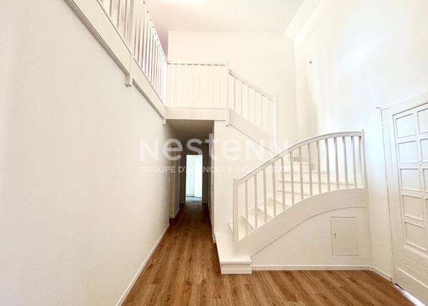 Maison à vendre à Charbonnières-les-Bains - 5 chambres, 178 m²