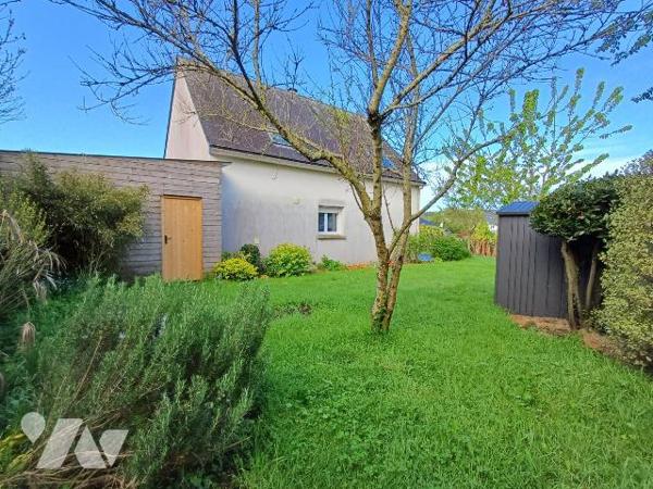 Maison familiale dans un hameau de GUIDEL.

Située dans un charmant petit hameau de GUIDEL, c...