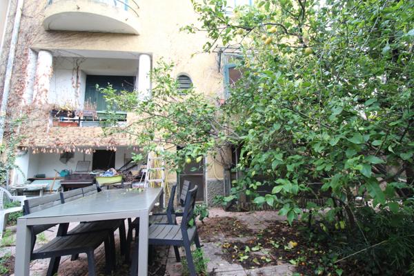 Maison de ville au cœur de Thuir