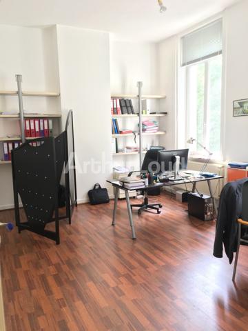 Bureaux à louer à Roubaix centre visibilité directe Grand Place