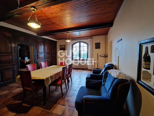 Maison de maître 8 pièces, avec plus de 3500 m² de terrain