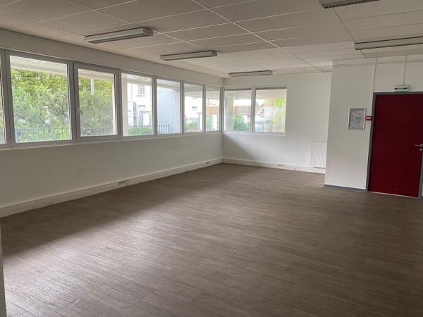 À LOUER : Bureaux à deux pas du centre-ville à Roanne