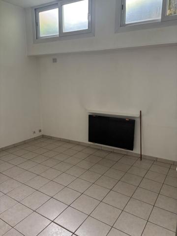 BUREAUX À LOUER - SENLIS