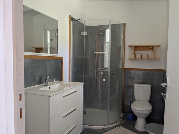 Maison en bois bioclimatique sur grand terrain Camburat