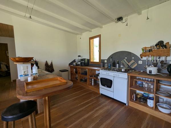 Maison en bois bioclimatique sur grand terrain Camburat
