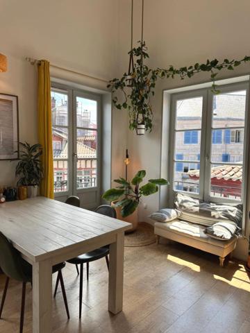 Duplex de charme au cœur historique de Bayonne