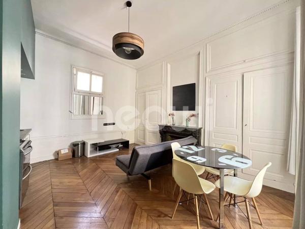 BELLECOUR – RUE VICTOR HUGO - T1 bis de 32,47 m² :