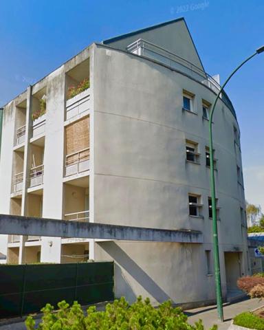 Appartement de 2 pièces + Balcon proche Centre Ville!!!