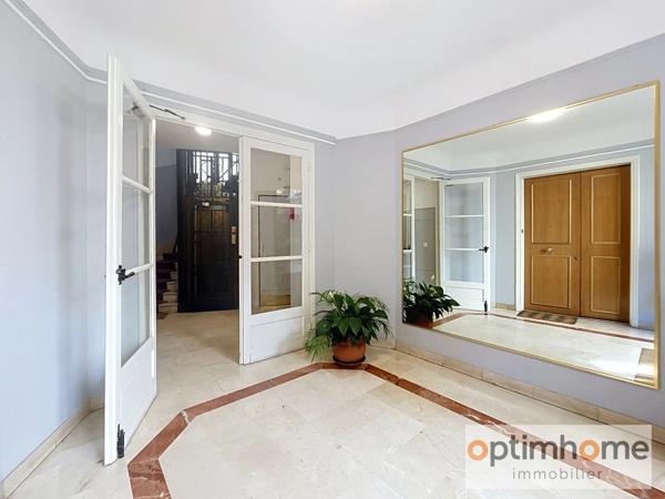 PARIS 16ᵉ - VOTRE PIED-À-TERRE AU-DESSUS DES TOITS - Appartement à vendre 2 pièces - AUTEUIL/JASMIN
