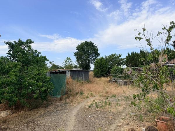 MAISON À RÉINVENTER AU COEUR DE LA CAMPAGNE DE NUEIL-SUR-LAYON