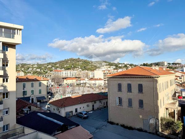 Cannes la bocca, Location 2 pièces meublé