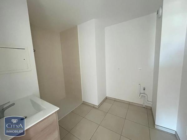 Location appartement 3 pièces de 65m²