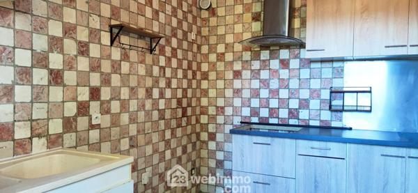 Immeuble 360 m² à Arles 13200