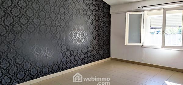 Immeuble 360 m² à Arles 13200