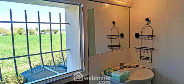 Immeuble 360 m² à Arles 13200
