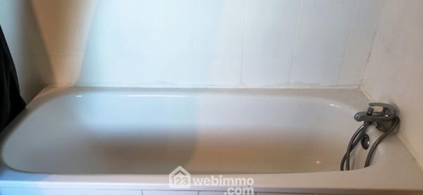 Immeuble 360 m² à Arles 13200